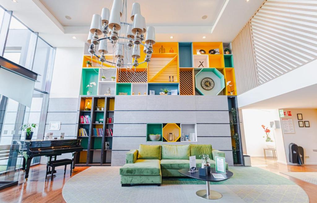 Holiday Inn Mulhouse, an IHG Hotel - Dining and Bar Facilities