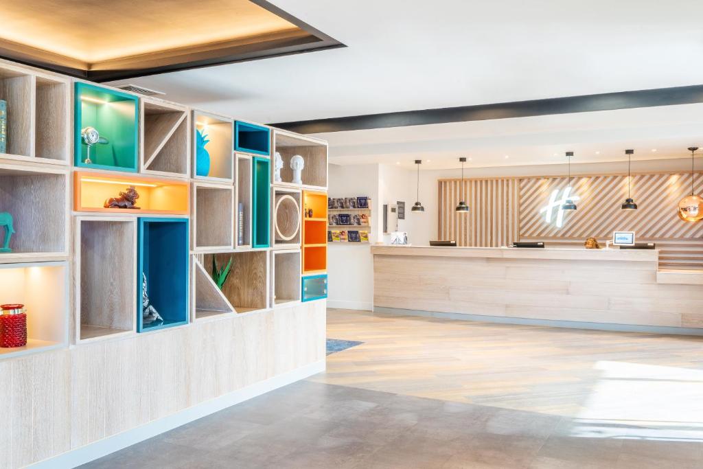 Holiday Inn Stevenage, an IHG Hotel - Dining Options