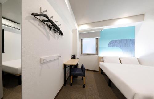 Hop Inn Tokyo Iidabashi - Facilities and Amenities