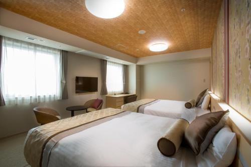 Hot Spring Osaka Hinode Hotel Nipponbashi - Comprehensive Amenities and Services