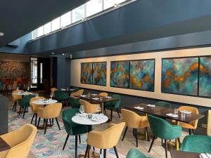 Hotel 55 - On-Site Amenities