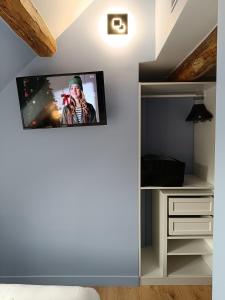 Hotel Apollo Opera - Guest Ratings and Reviews