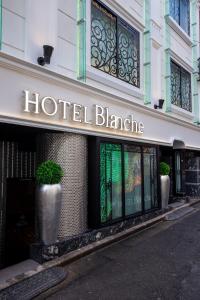 Hotel Blanche Adult Specialty - Guest Reviews and Experiences
