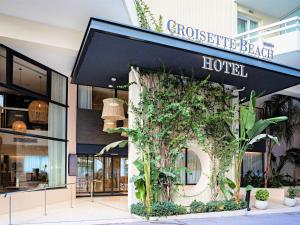 Hotel Croisette Beach Cannes - Mgallery - Location and Accessibility