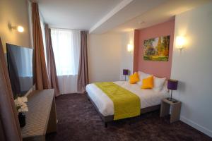 Hotel De La Croix Blanche - Amenities and Facilities