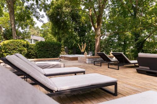 Hotel Diana Restaurant & Spa by HappyCulture - Exploring the Surroundings