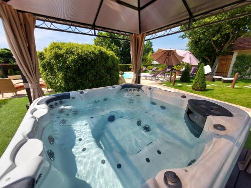 Hotel Du Domaine De La Grange De Condé - Guest Experiences and Reviews