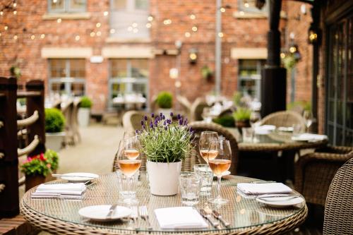 Hotel Du Vin Newcastle - Dining Options at the Hotel