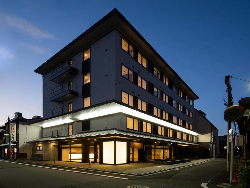Hotel Glad One Kyoto Shichijo by Ms - Location and Accessibility