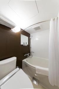 HOTEL HILLARYS Shinsaibashi - Convenient Check-in and Check-out