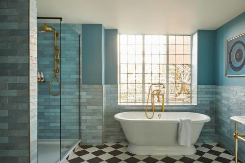 Hotel Indigo - Exeter, an IHG Hotel - Dining and Culinary Offerings