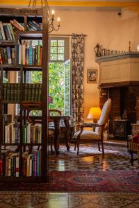 Hotel La Casa Pairal - Architectural Highlights