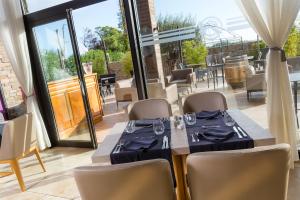 Hotel La Lagune - Dining and Cuisine