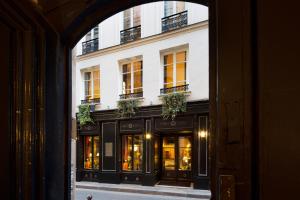 Hotel La Villa D'estrées - Saint-Germain - Location and Guest Experiences
