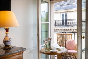 Hotel Le Lavoisier - Dining and Breakfast Options