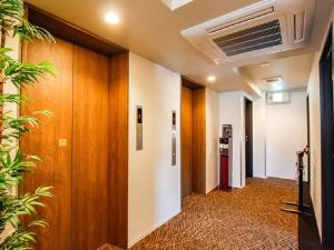 HOTEL LiVEMAX Kyoto Kamogawamae - Room Types and Booking