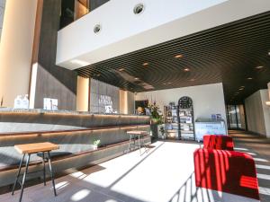 HOTEL LiVEMAX Sapporo Susukino - Room Amenities and Features