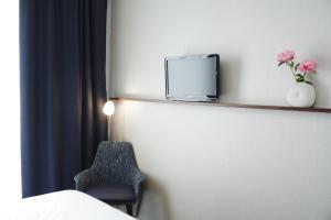 Hotel London and New York - Teritoria - Location and Nearby Attractions