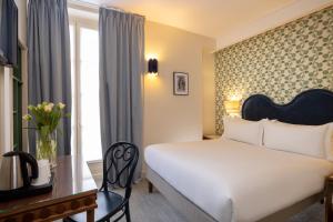 Hotel Michelet Odeon - Amenities and Services