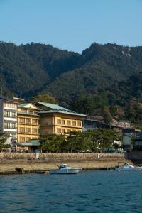 Hotel Miya Rikyu - Amenities and Services
