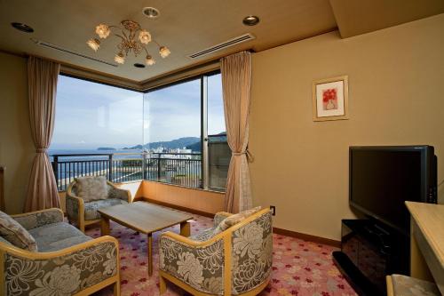 Hotel New Awaji - Dining Experiences