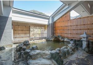 Hotel New Momiji - Guest Reviews and Ratings