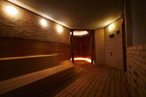 Hotel New Otani Makuhari - Nearby Attractions
