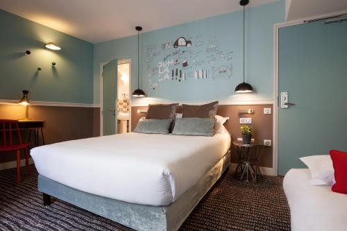 Hotel of the 3 Chicks - Points About Your Stay