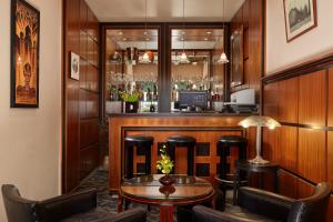 Hotel Raspail Montparnasse - Guest Reviews and Experiences