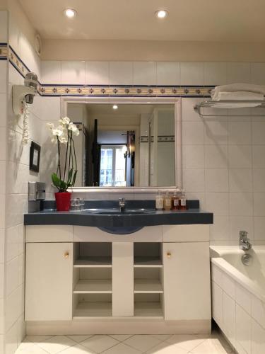 Hotel Residence Des Arts - Saint-Germain - Guest Experiences and Reviews