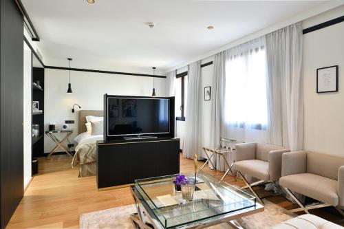 Hotel Restaurant Le Touring - Teritoria - Dining Options and Guest Reviews