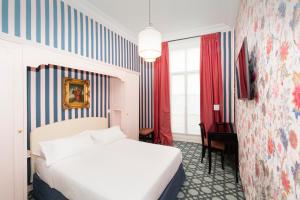 Hotel Saint Germain - Location and Guest Experiences