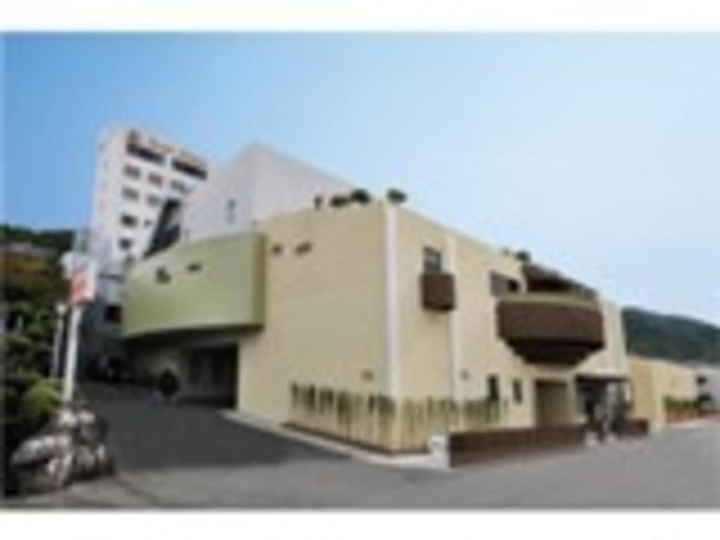 Staying in Higashi-osaka? We Rank Our Top 2 Hotels