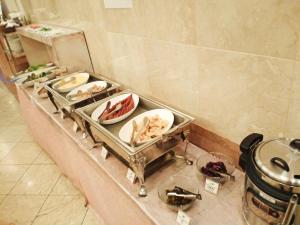 Hotel Sun Queen - Dining and Cuisine