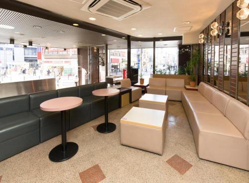 Hotel Suncity Ikebukuro - Location and Accessibility
