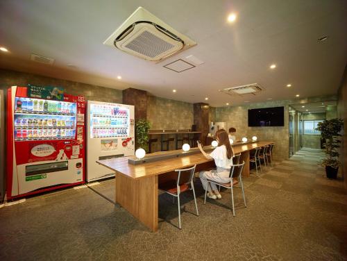 Hotel Sunplaza 2 Annex - Shared Bathroom Facilities
