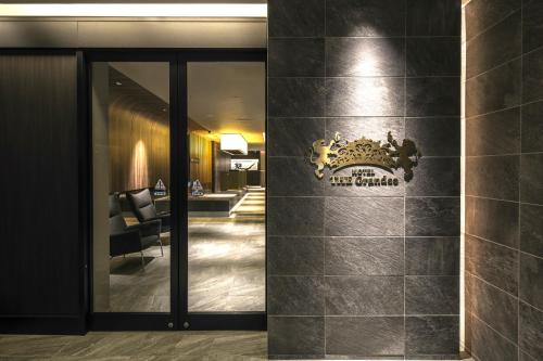 Hotel The Grandee Shinsaibashi - Exploring the Hotel Overview