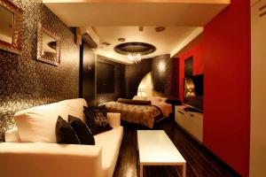 Hotel VARKIN - Amenities and Services