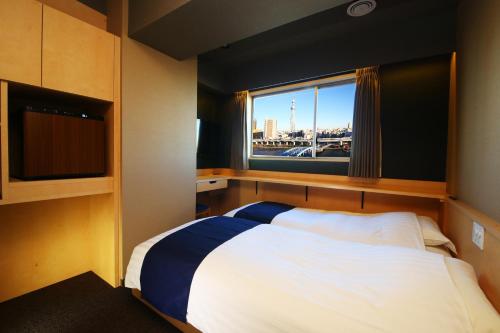 Hotel Wing International Select Asakusa Komagata - Amenities and Services