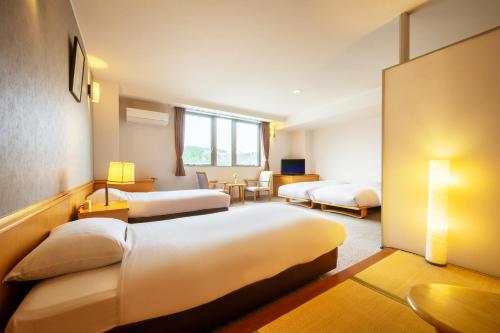 Hotel Yutoria Fujisato - Accommodation Options