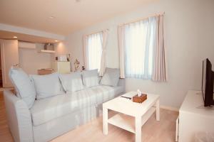 Hutler Sandribaru Island - Accommodation and Amenities