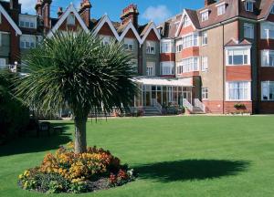 Hydro Hotel - Guest Ratings and Reviews