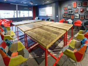 Ibis Birmingham Centre New Street Station Hotel - Dining Options