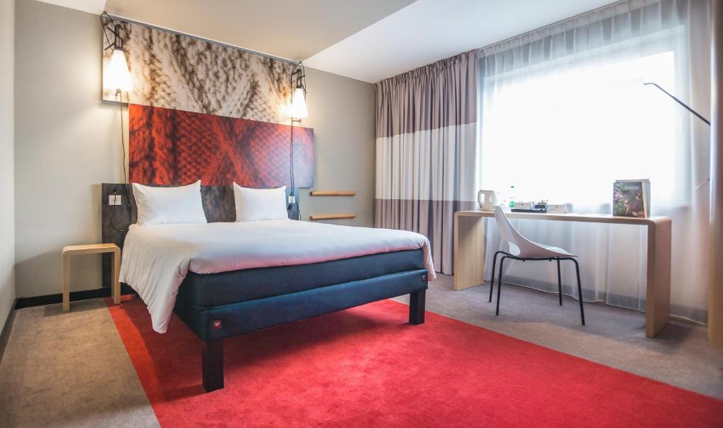 Ibis London Stratford - Guest Experience