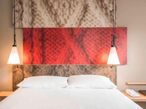 Ibis Manchester Centre Princess Street - Dining and Beverage Options