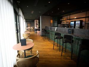 Ibis Styles Dijon Nord Valmy - Friendly and Helpful Staff