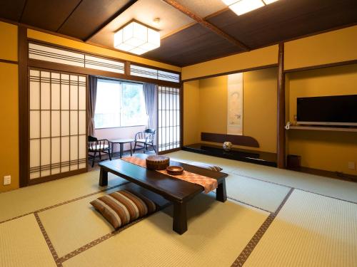 Ichirino Kogen Hotel Roan - Dining Experience