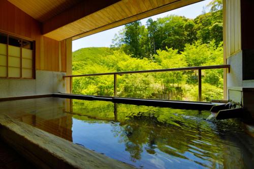 Ikyu Ryokan Review: A Tranquil Stay in Japan - Guest Reviews and Ratings