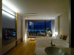 Inasayama Kanko Hotel - Dining Options Available