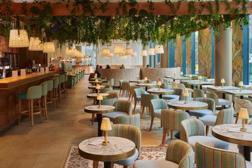 INNSiDE by Meliá Manchester - Facilities and Amenities